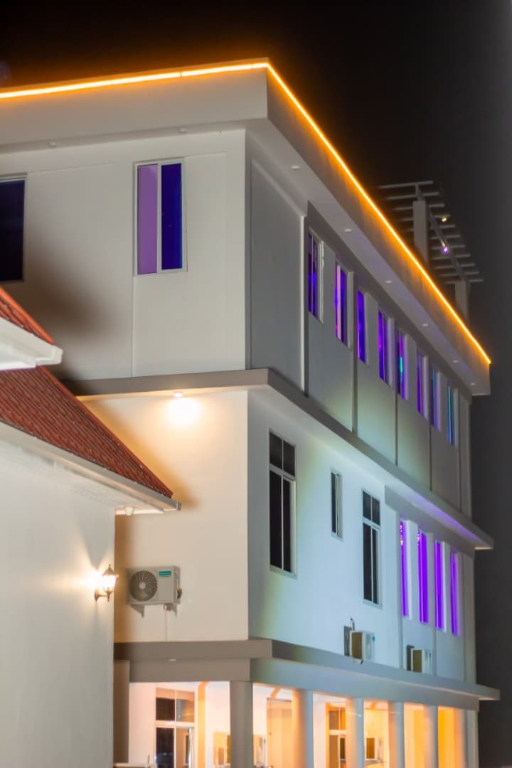 Jengo la Moonlight Hotel